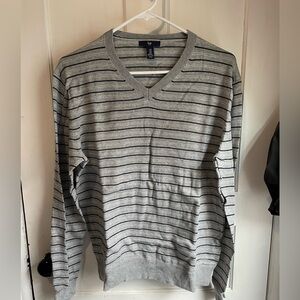 GAP - Men's Medium - Gray Striped Sweater